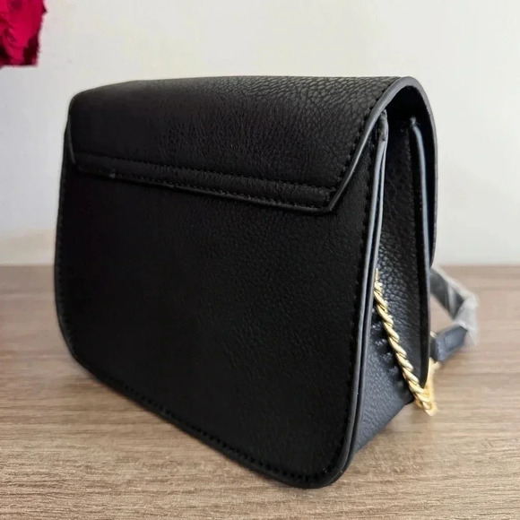 NWT small crossbody chain black gold - Picture 4 of 7